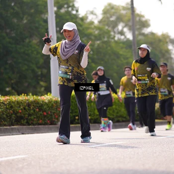 Runner Photo 6605378