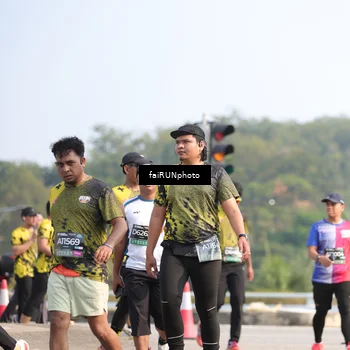 Runner Photo 6605415