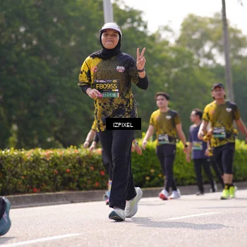 Runner Photo 6605437