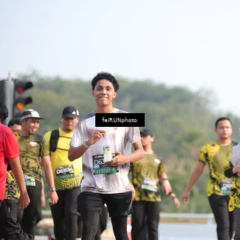 Runner Photo 6605461