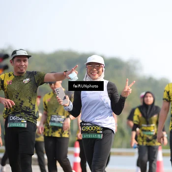 Runner Photo 6605464