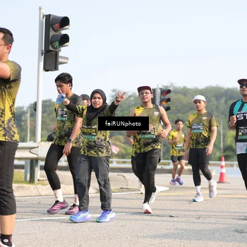 Runner Photo 6605507