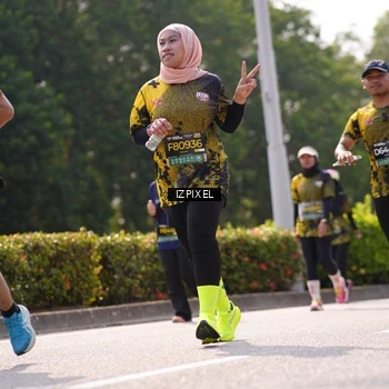 Runner Photo 6605529