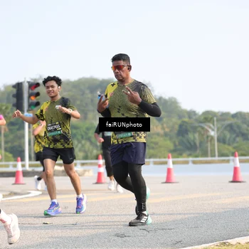 Runner Photo 6605586