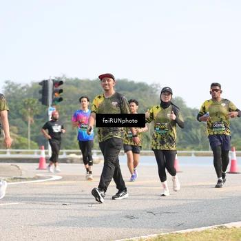 Runner Photo 6605588