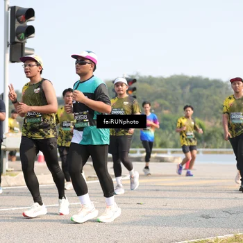 Runner Photo 6605589
