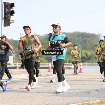 Runner Photo 6605604