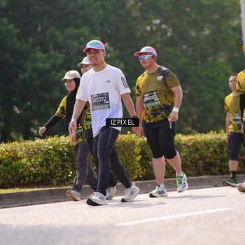 Runner Photo 6605607