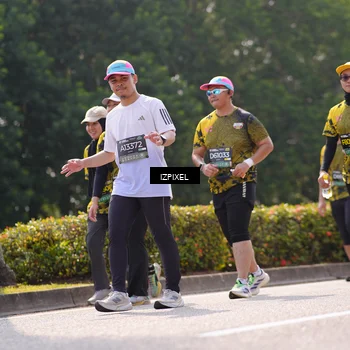 Runner Photo 6605636