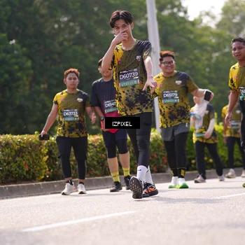 Runner Photo 6605647