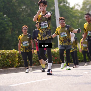 Runner Photo 6605667