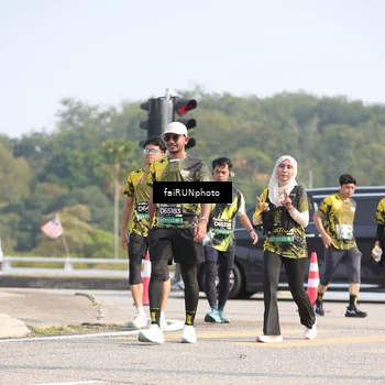Runner Photo 6605675