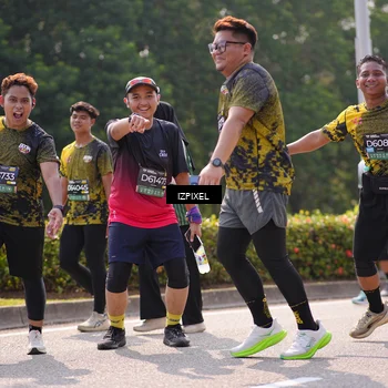 Runner Photo 6605705