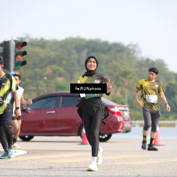 Runner Photo 6605710