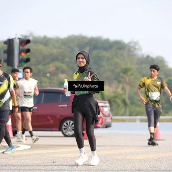 Runner Photo 6605729