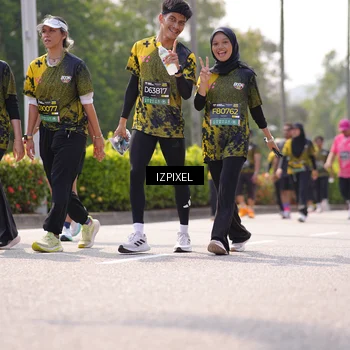 Runner Photo 6605759