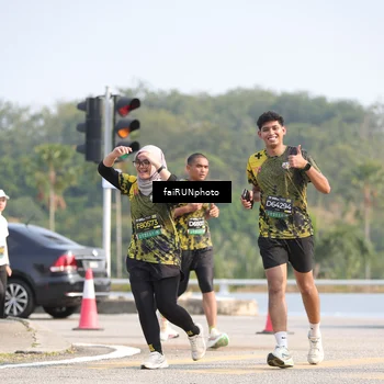 Runner Photo 6605794