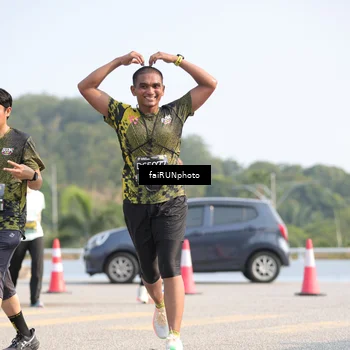 Runner Photo 6605832