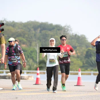 Runner Photo 6605833