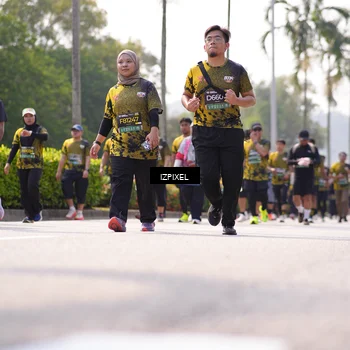 Runner Photo 6605834