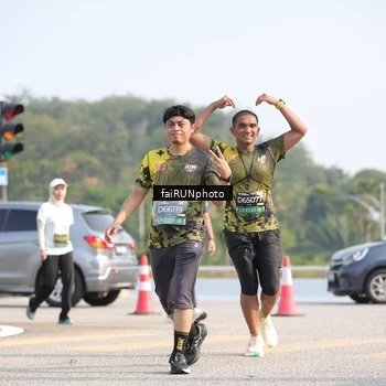 Runner Photo 6605849