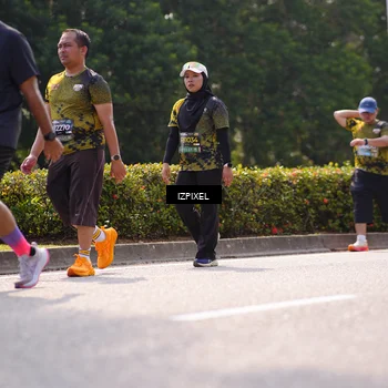 Runner Photo 6605873