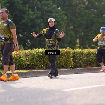 Runner Photo 6605884