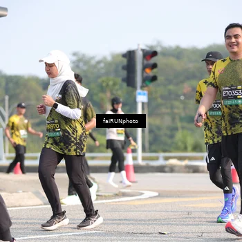 Runner Photo 6605904