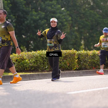 Runner Photo 6605909