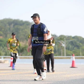 Runner Photo 6605925
