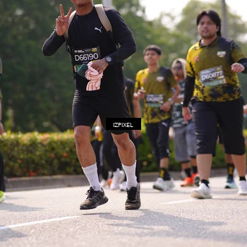 Runner Photo 6605950