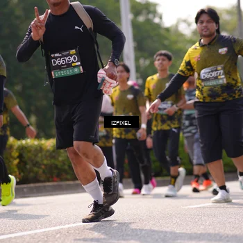 Runner Photo 6605955