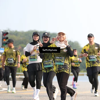 Runner Photo 6605971
