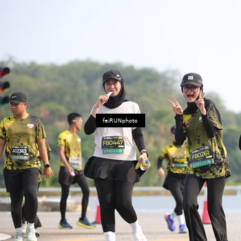 Runner Photo 6605980