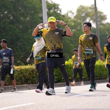 Runner Photo 6606023