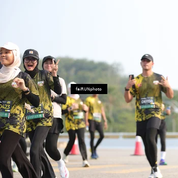 Runner Photo 6606026