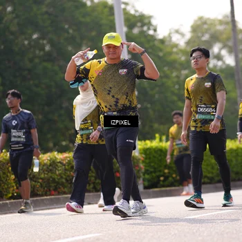 Runner Photo 6606038