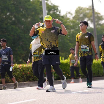 Runner Photo 6606055