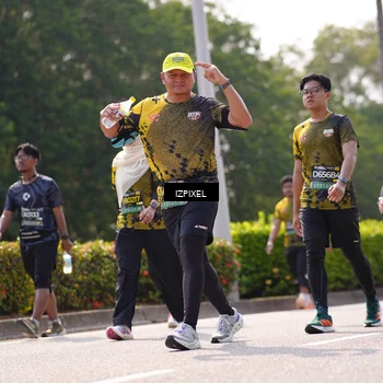 Runner Photo 6606067