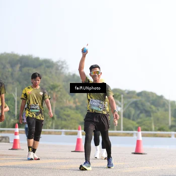 Runner Photo 6606084