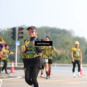Runner Photo 6606092