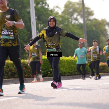 Runner Photo 6606108