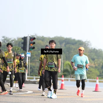 Runner Photo 6606141