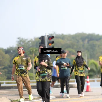 Runner Photo 6606156