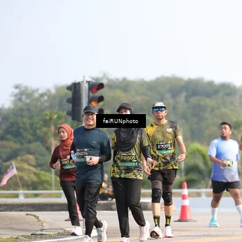 Runner Photo 6606169