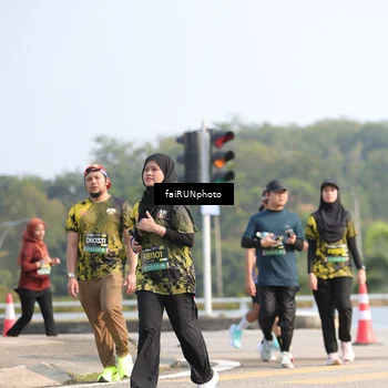 Runner Photo 6606171