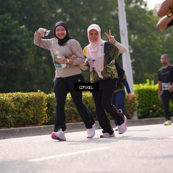 Runner Photo 6606208