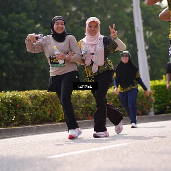 Runner Photo 6606238