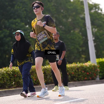 Runner Photo 6606256