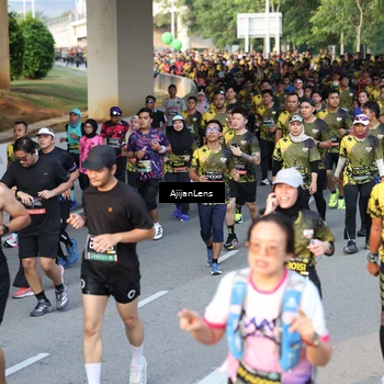 Runner Photo 6606263